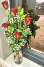 Red Roses 5 In A Vase